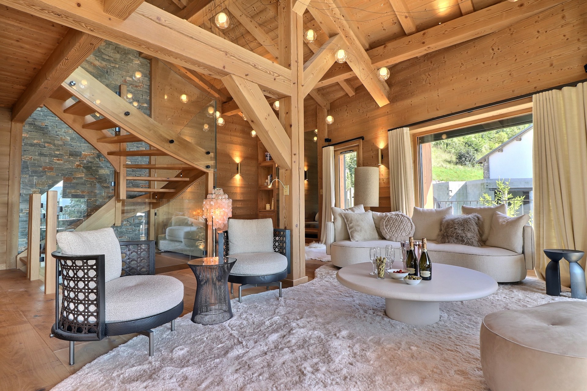 Nouveau! Le luxe raffiné du somptueux chalet 