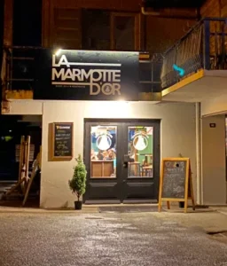 La Marmotte d'Or - bar à Montriond