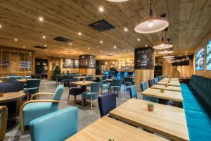 Le Colibri Morzine | Café Bistrot Convivial : Burgers, Bagels, Brunch et Plus