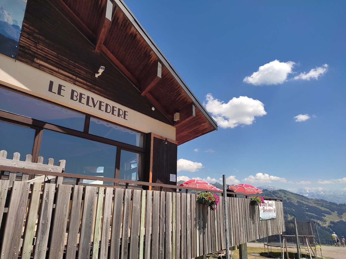 restaurant-le-belvedere-lesgets