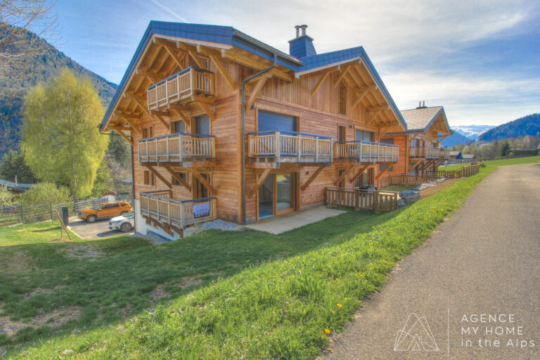 Neuf, grand T4 + coin montagne